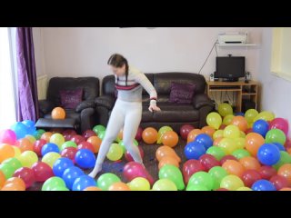 popping 200 balloons