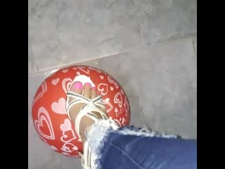 video by ranya ballons